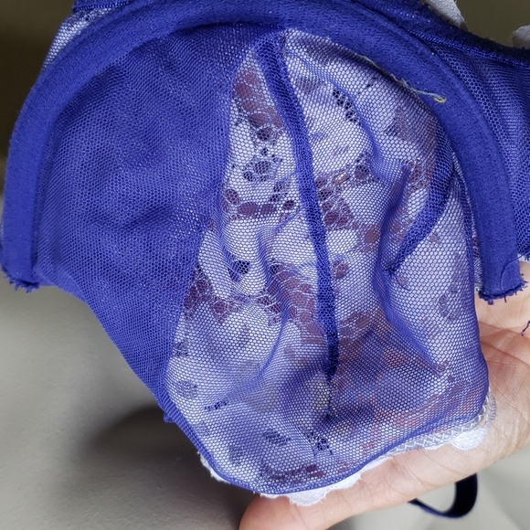 Victoria's Secret Women's Lace Brace Unlined Bra Size 34D - Picture 5 of 10